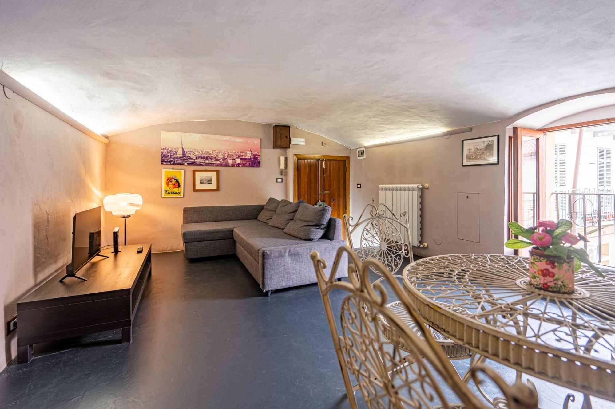 Loft Verga, Cuore E Stile In Centro A Torino Esterno foto