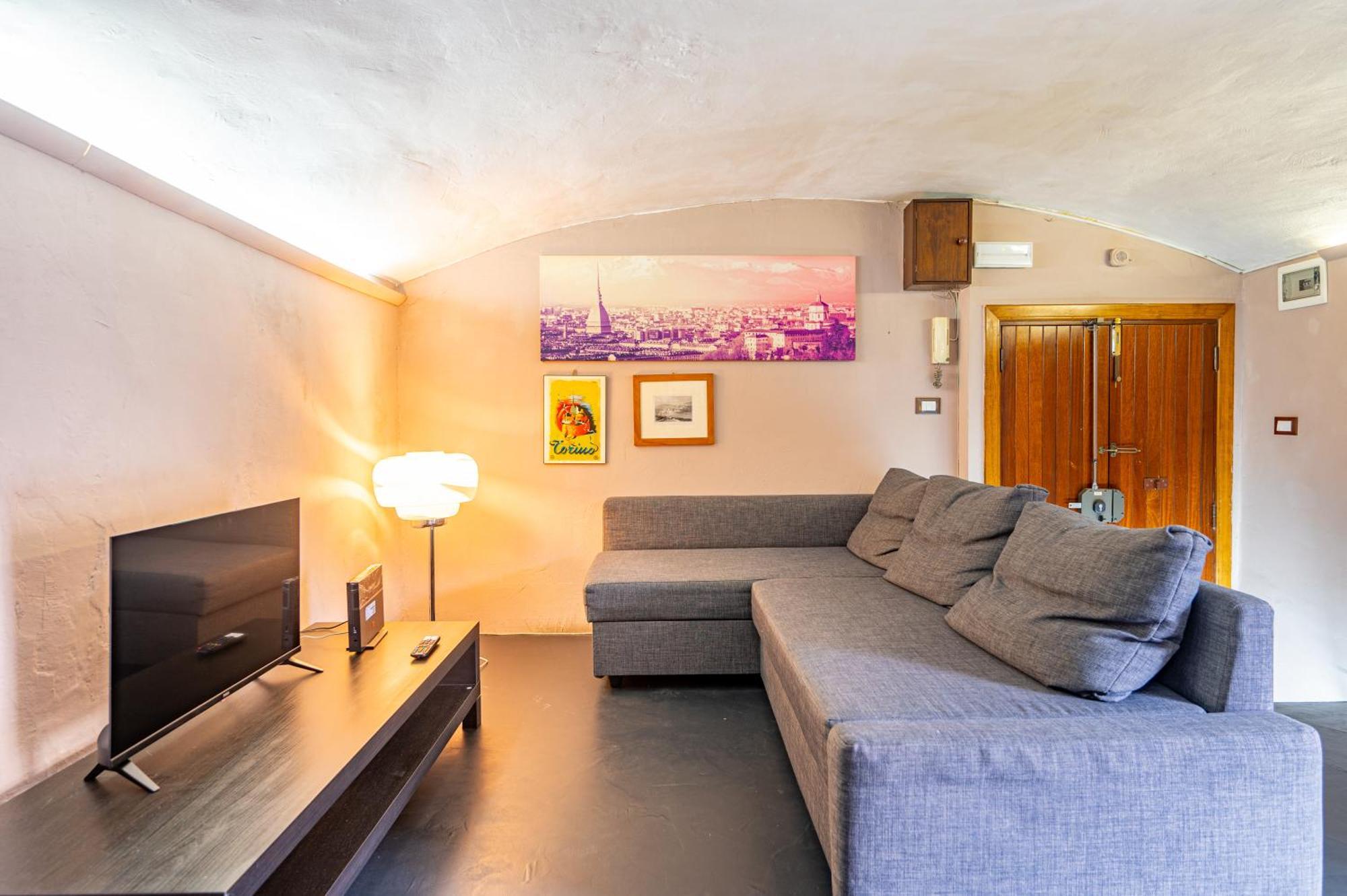 Loft Verga, Cuore E Stile In Centro A Torino Esterno foto