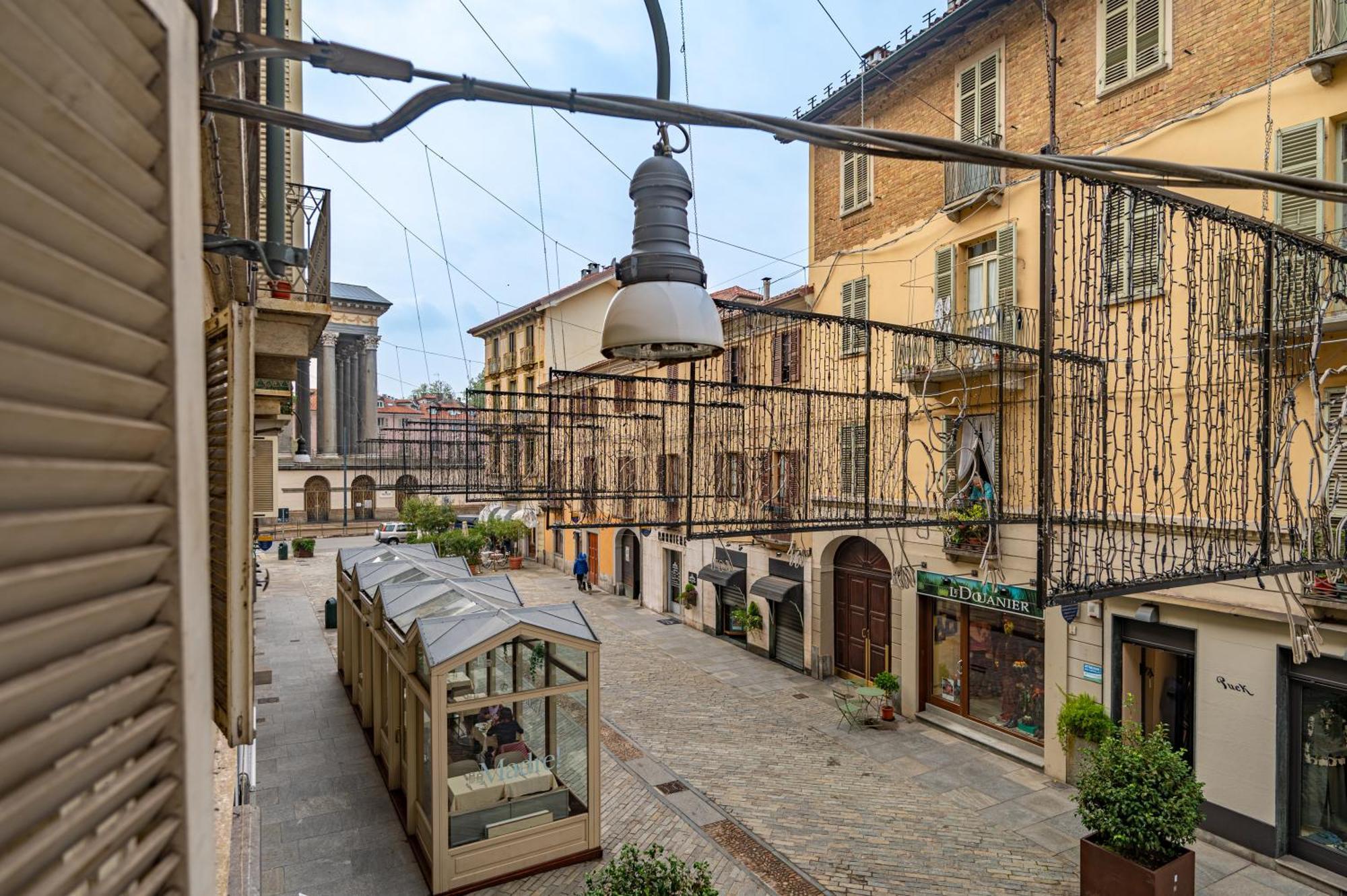 Loft Verga, Cuore E Stile In Centro A Torino Esterno foto